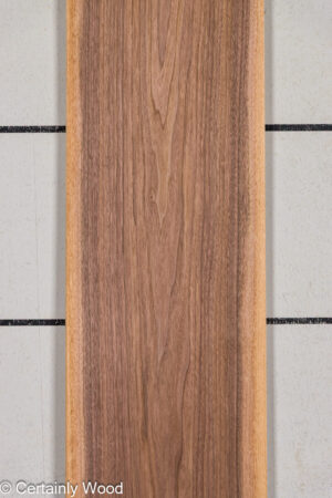1/18 WALNUT 25277-2