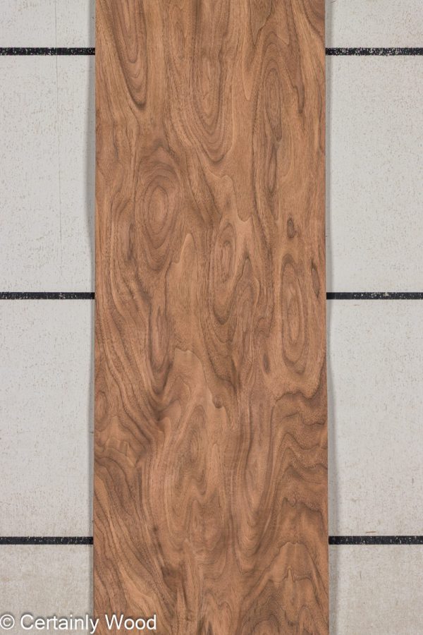 SW_WALNUT_25322-05_1